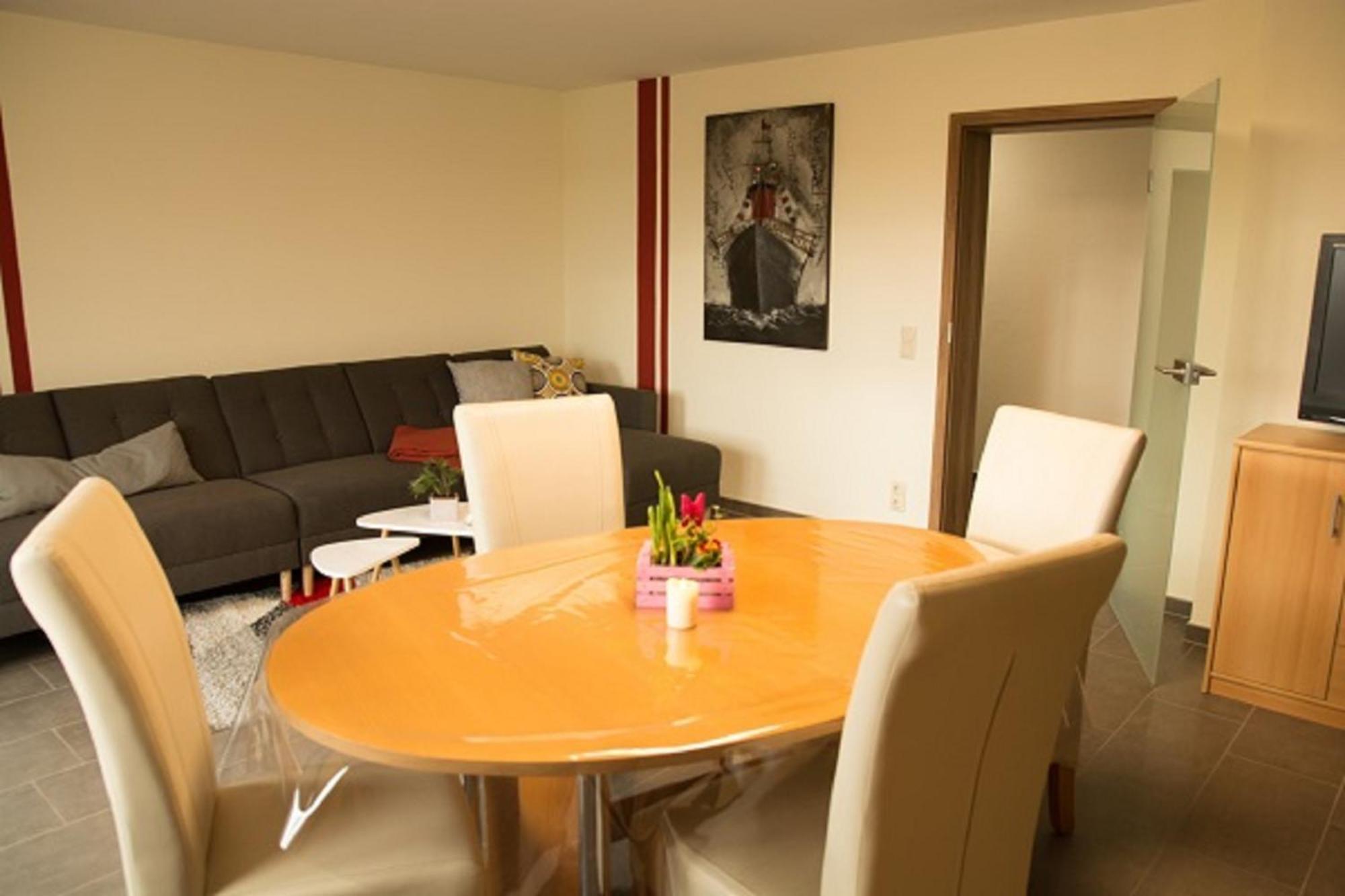 Hofheim in Unterfranken Ferienwohnung Frau Klara מראה חיצוני תמונה